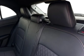 Vehicle Thumbnail 16