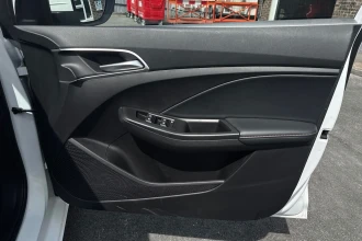 Vehicle Thumbnail 28