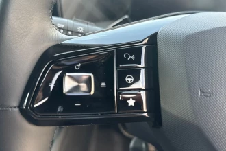 Vehicle Thumbnail 35