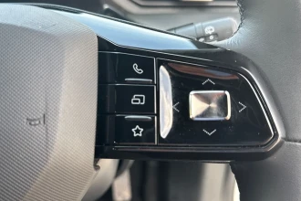 Vehicle Thumbnail 36