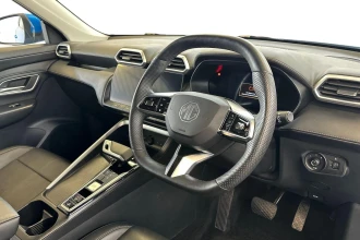 Vehicle Thumbnail 12