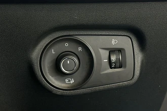 Vehicle Thumbnail 26