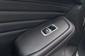 Vehicle Thumbnail 19