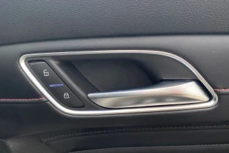 Vehicle Thumbnail 26