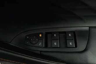 Vehicle Thumbnail 22