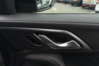 Vehicle Thumbnail 23