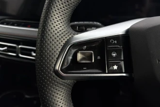 Vehicle Thumbnail 25