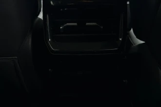 Vehicle Thumbnail 36