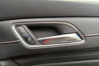 Vehicle Thumbnail 25