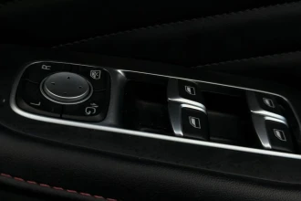 Vehicle Thumbnail 26