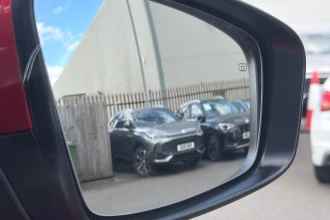 Vehicle Thumbnail 37