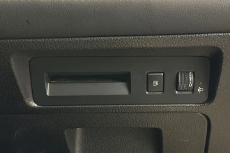 Vehicle Thumbnail 28