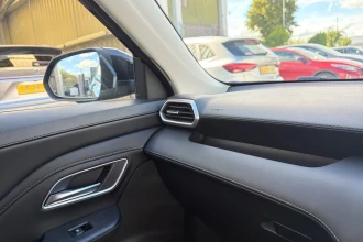 Vehicle Thumbnail 39