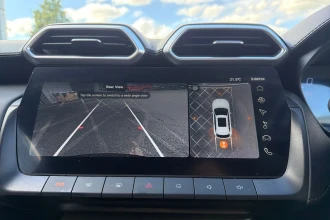 Vehicle Thumbnail 48