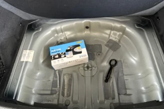 Vehicle Thumbnail 40