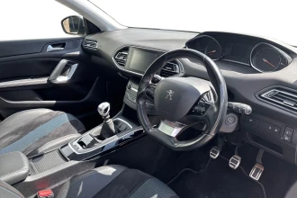 Vehicle Thumbnail 12