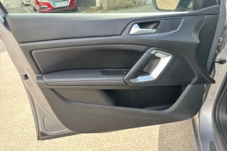 Vehicle Thumbnail 23
