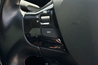 Vehicle Thumbnail 32