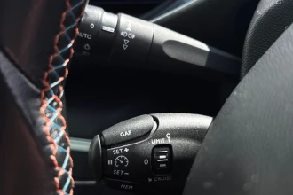 Vehicle Thumbnail 43