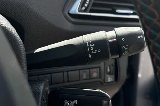 Vehicle Thumbnail 44