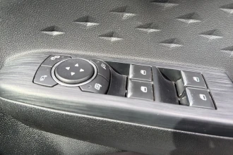 Vehicle Thumbnail 29