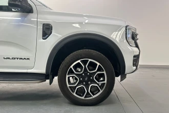 Vehicle Thumbnail 46