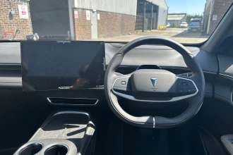 Vehicle Thumbnail 43