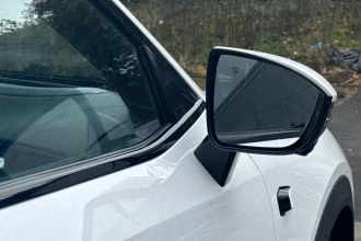 Vehicle Thumbnail 24