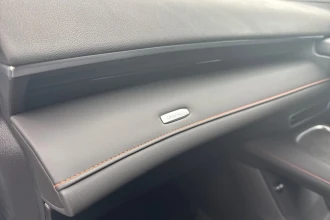 Vehicle Thumbnail 36