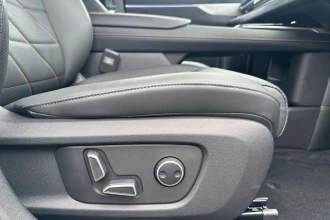 Vehicle Thumbnail 39