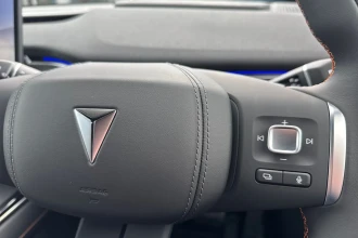 Vehicle Thumbnail 41
