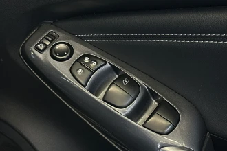 Vehicle Thumbnail 25