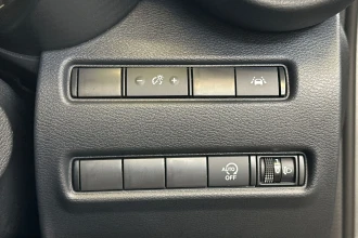 Vehicle Thumbnail 26