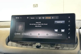 Vehicle Thumbnail 35