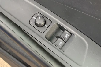 Vehicle Thumbnail 25
