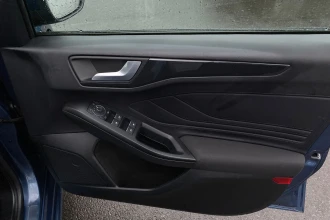 Vehicle Thumbnail 35