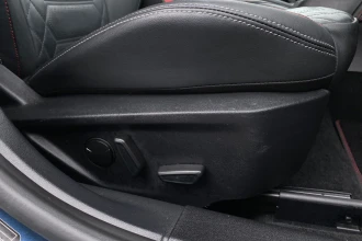 Vehicle Thumbnail 48