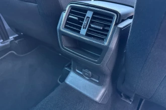 Vehicle Thumbnail 24