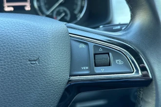 Vehicle Thumbnail 36