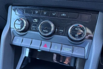 Vehicle Thumbnail 38