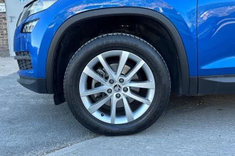 Vehicle Thumbnail 11
