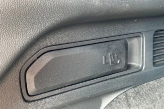 Vehicle Thumbnail 21