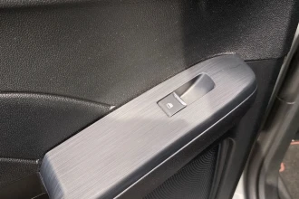 Vehicle Thumbnail 24