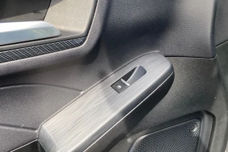 Vehicle Thumbnail 26