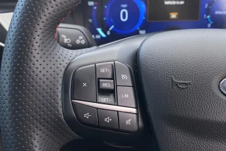 Vehicle Thumbnail 36
