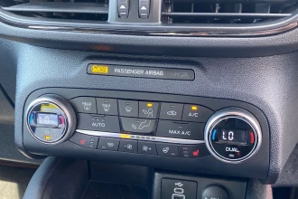 Vehicle Thumbnail 40