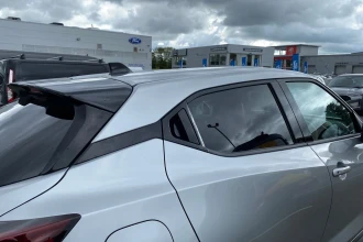 Vehicle Thumbnail 30