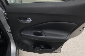 Vehicle Thumbnail 31
