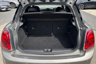 Vehicle Thumbnail 17