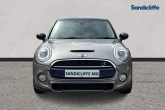 Vehicle Thumbnail 2